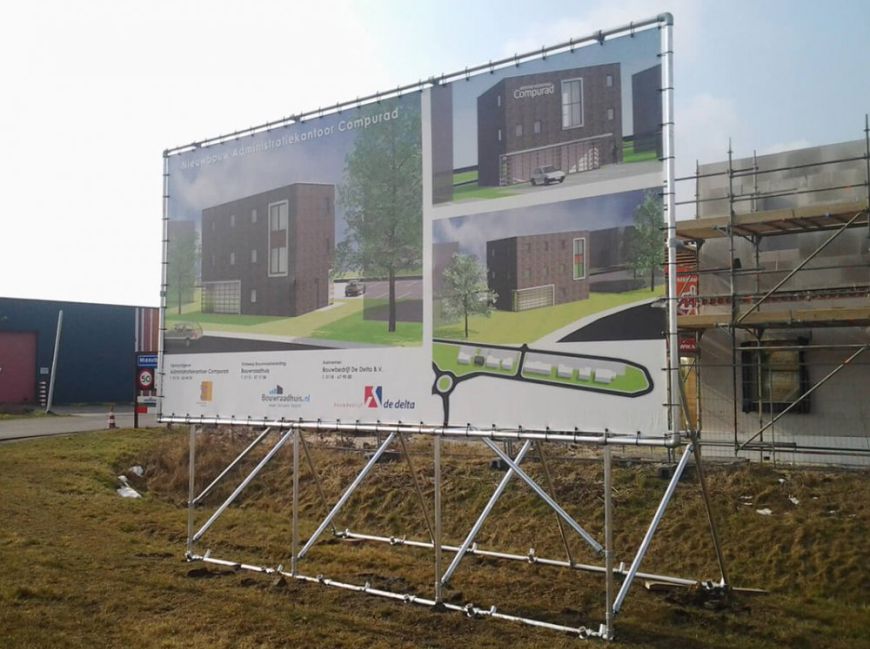 Beispiele von freistehenden Bannerrahmen