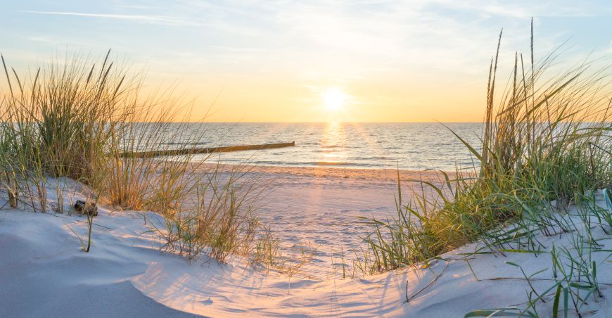 Sonnenaufgang am Strand