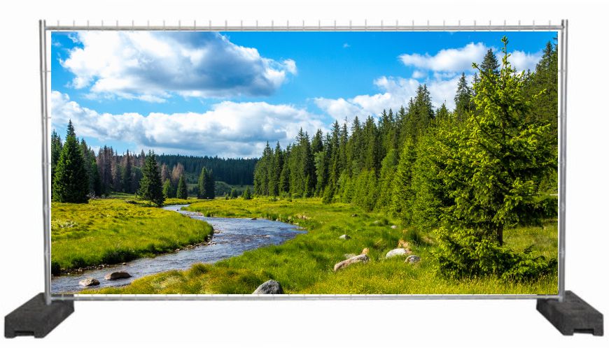 Bauzaunplane mit Landschaft aus dem bayerischen Wald / Sichtschutzbanner